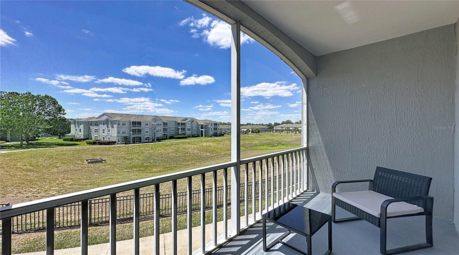 KISSIMMEE, Florida 34747, 3 Bedrooms Bedrooms, ,2 BathroomsBathrooms,Residential,For Sale,BUTTERFLY PALM,0,MFRTB8501444