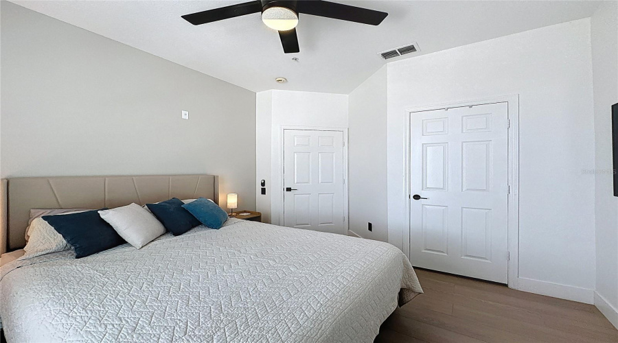 KISSIMMEE, Florida 34747, 3 Bedrooms Bedrooms, ,2 BathroomsBathrooms,Residential,For Sale,BUTTERFLY PALM,0,MFRTB8501444