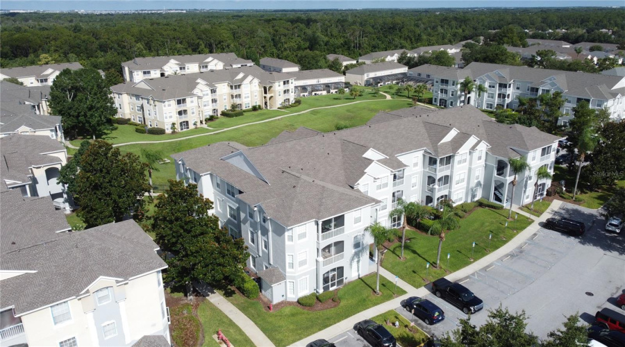 KISSIMMEE, Florida 34747, 3 Bedrooms Bedrooms, ,2 BathroomsBathrooms,Residential,For Sale,BUTTERFLY PALM,0,MFRTB8501444