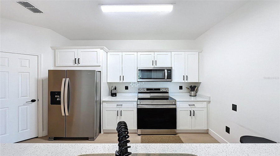 KISSIMMEE, Florida 34747, 3 Bedrooms Bedrooms, ,2 BathroomsBathrooms,Residential,For Sale,BUTTERFLY PALM,0,MFRTB8501444