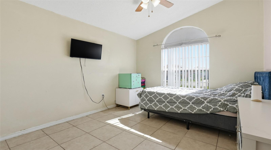 DAVENPORT, Florida 33837, 3 Bedrooms Bedrooms, ,2 BathroomsBathrooms,Residential,For Sale,ROLLINS,0,MFRG5111518