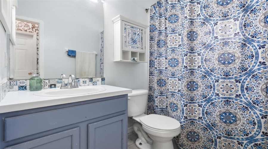 DAVENPORT, Florida 33837, 3 Bedrooms Bedrooms, ,2 BathroomsBathrooms,Residential,For Sale,ROLLINS,0,MFRG5111518