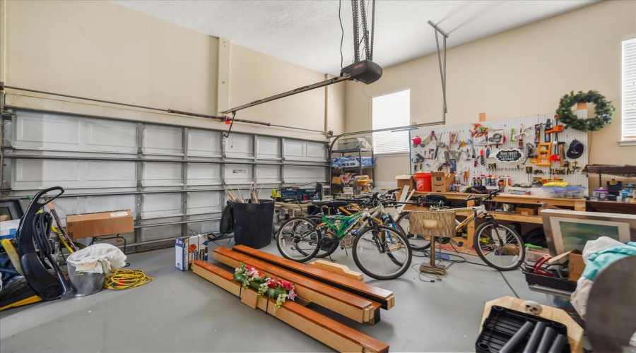 REUNION, Florida 34747, 5 Bedrooms Bedrooms, ,4 BathroomsBathrooms,Residential,For Sale,EXCITEMENT,0,MFRO6401712