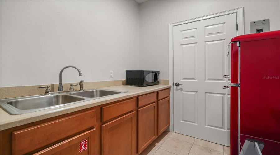 REUNION, Florida 34747, 5 Bedrooms Bedrooms, ,4 BathroomsBathrooms,Residential,For Sale,EXCITEMENT,0,MFRO6401712