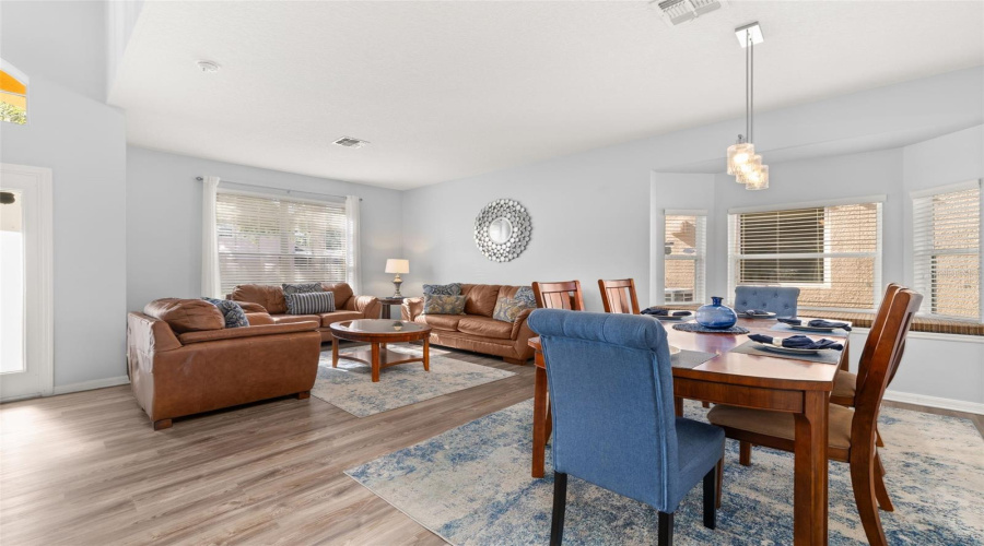 DAVENPORT, Florida 33837, 4 Bedrooms Bedrooms, ,3 BathroomsBathrooms,Residential,For Sale,ORANGE COSMOS,0,MFRS5148483