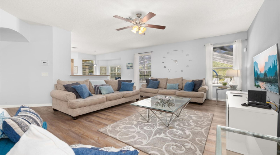 DAVENPORT, Florida 33837, 4 Bedrooms Bedrooms, ,3 BathroomsBathrooms,Residential,For Sale,ORANGE COSMOS,0,MFRS5148483