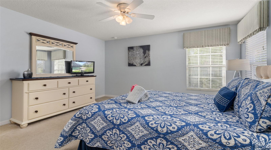 DAVENPORT, Florida 33837, 4 Bedrooms Bedrooms, ,3 BathroomsBathrooms,Residential,For Sale,ORANGE COSMOS,0,MFRS5148483