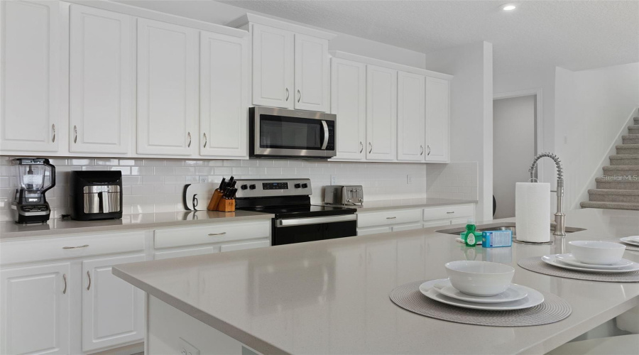 KISSIMMEE, Florida 34747, 9 Bedrooms Bedrooms, ,6 BathroomsBathrooms,Residential,For Sale,CAROLINE BAY,0,MFRS5148270