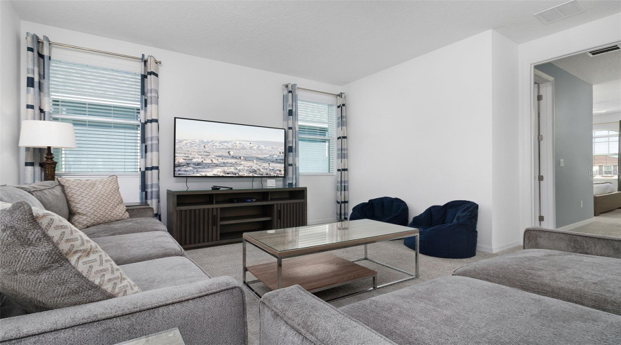 KISSIMMEE, Florida 34747, 9 Bedrooms Bedrooms, ,6 BathroomsBathrooms,Residential,For Sale,CAROLINE BAY,0,MFRS5148270