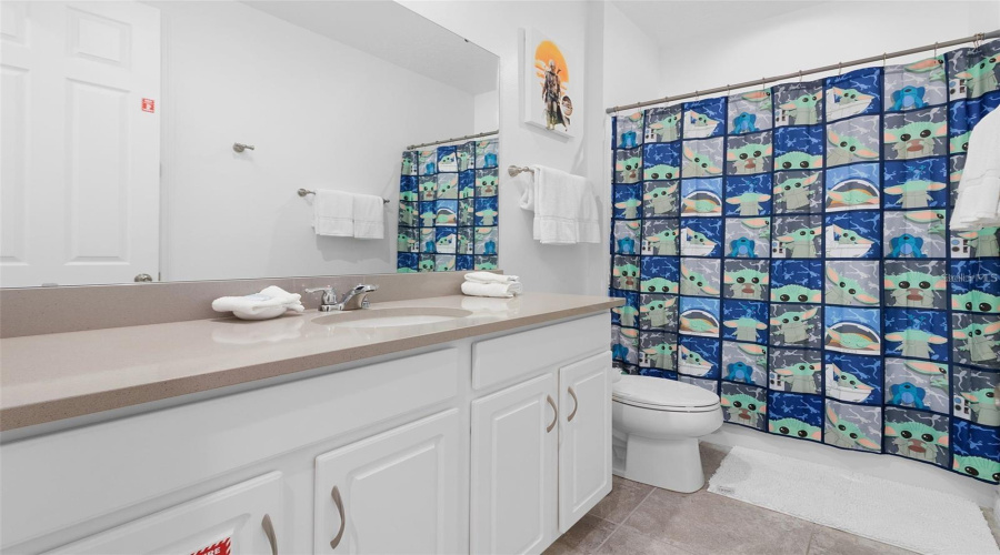 KISSIMMEE, Florida 34747, 9 Bedrooms Bedrooms, ,6 BathroomsBathrooms,Residential,For Sale,CAROLINE BAY,0,MFRS5148270