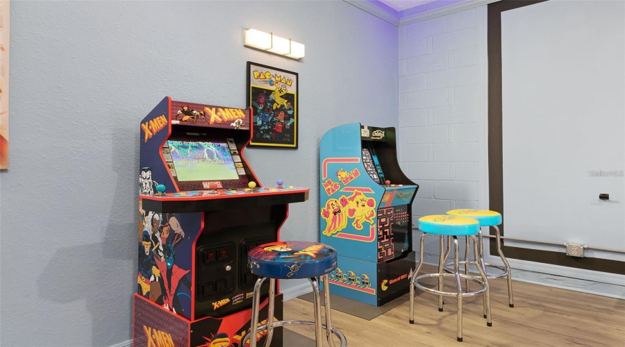 KISSIMMEE, Florida 34747, 9 Bedrooms Bedrooms, ,6 BathroomsBathrooms,Residential,For Sale,CAROLINE BAY,0,MFRS5148270