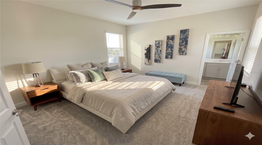 KISSIMMEE, Florida 34747, 5 Bedrooms Bedrooms, ,5 BathroomsBathrooms,Residential,For Sale,BUCCANEER PALM,0,MFRO6402181