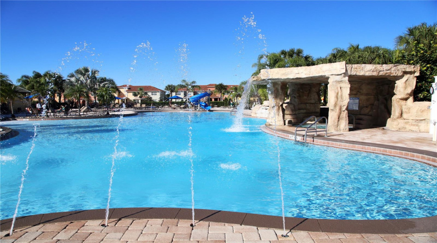 KISSIMMEE, Florida 34747, 5 Bedrooms Bedrooms, ,5 BathroomsBathrooms,Residential,For Sale,BUCCANEER PALM,0,MFRO6402181