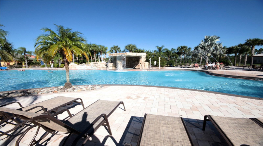 KISSIMMEE, Florida 34747, 5 Bedrooms Bedrooms, ,5 BathroomsBathrooms,Residential,For Sale,BUCCANEER PALM,0,MFRO6402181