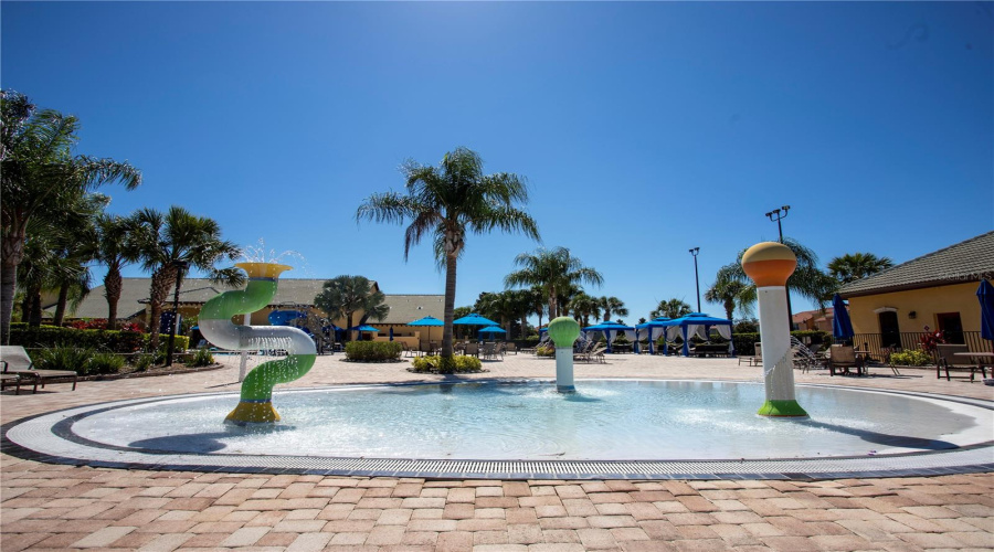 KISSIMMEE, Florida 34747, 5 Bedrooms Bedrooms, ,5 BathroomsBathrooms,Residential,For Sale,BUCCANEER PALM,0,MFRO6402181