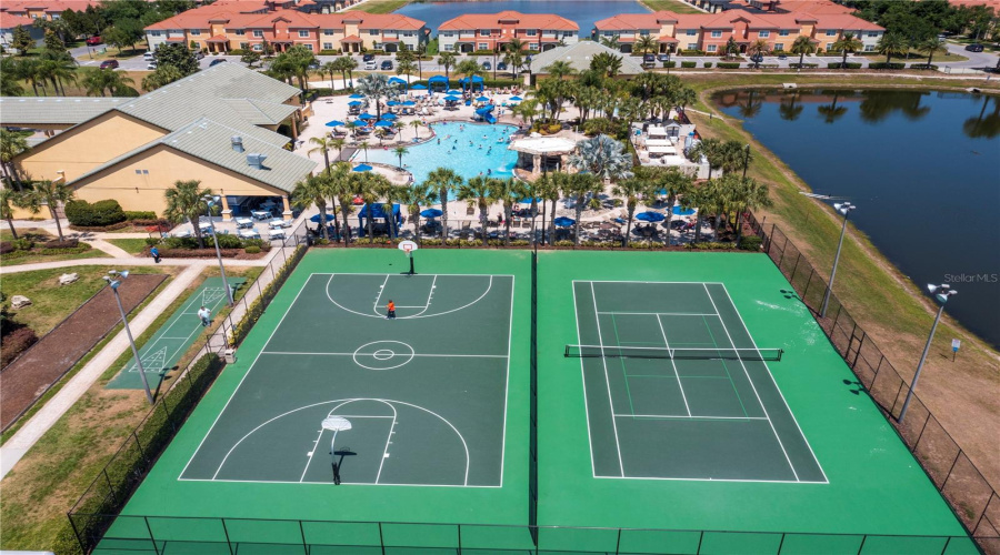 KISSIMMEE, Florida 34747, 5 Bedrooms Bedrooms, ,5 BathroomsBathrooms,Residential,For Sale,BUCCANEER PALM,0,MFRO6402181