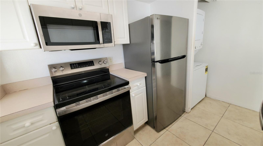 DAVENPORT, Florida 33897, 4 Bedrooms Bedrooms, ,3 BathroomsBathrooms,Residential,For Sale,MANGO,0,MFRG5108797