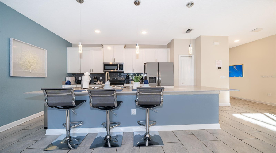 KISSIMMEE, Florida 34746, 4 Bedrooms Bedrooms, ,3 BathroomsBathrooms,Residential,For Sale,WINDERMERE,0,MFRO6402327