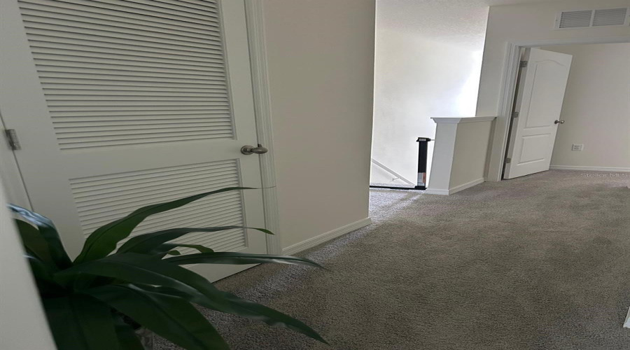 DAVENPORT, Florida 33837, 3 Bedrooms Bedrooms, ,2 BathroomsBathrooms,Residential,For Sale,ROCK ELM,0,MFRO6402341