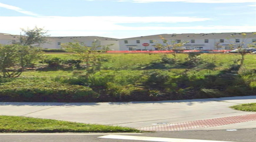 DAVENPORT, Florida 33837, 3 Bedrooms Bedrooms, ,2 BathroomsBathrooms,Residential,For Sale,ROCK ELM,0,MFRO6402341