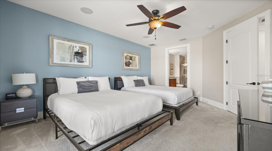 REUNION, Florida 34747, 7 Bedrooms Bedrooms, ,5 BathroomsBathrooms,Residential,For Sale,COROLLA,0,MFRO6402241