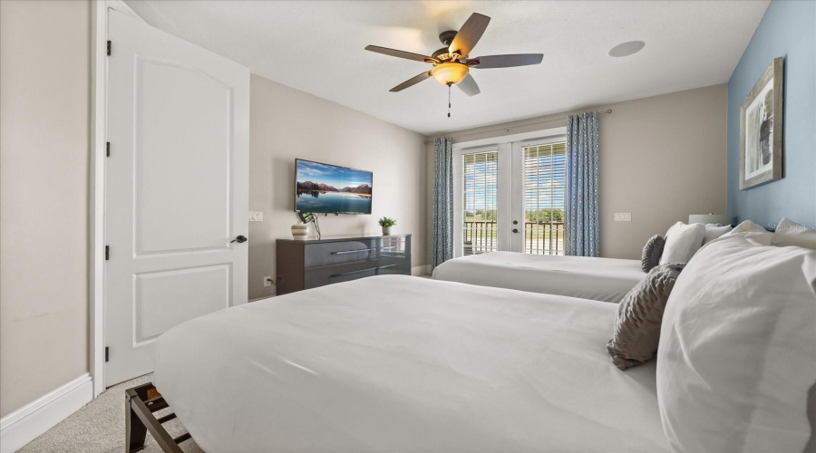 REUNION, Florida 34747, 7 Bedrooms Bedrooms, ,5 BathroomsBathrooms,Residential,For Sale,COROLLA,0,MFRO6402241