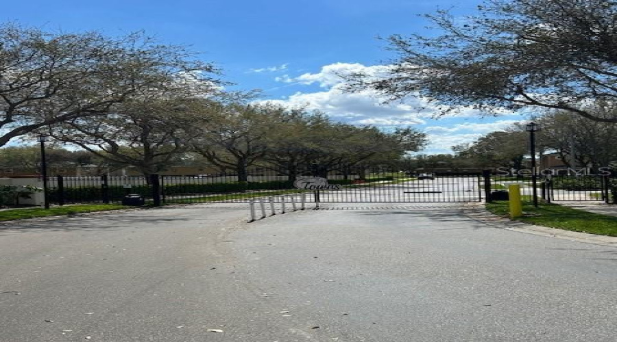 DAVENPORT, Florida 33897, 2 Bedrooms Bedrooms, ,2 BathroomsBathrooms,Residential,For Sale,BEXLEY,0,MFRO6395666