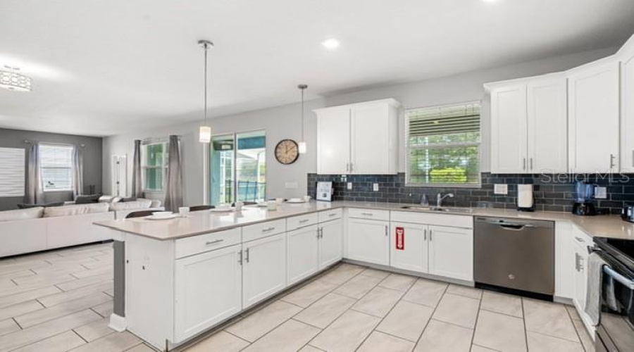 CHAMPIONS GATE, Florida 33896, 6 Bedrooms Bedrooms, ,6 BathroomsBathrooms,Residential,For Sale,STINGER,0,MFRO6402178