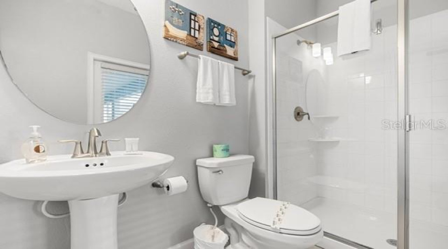 CHAMPIONS GATE, Florida 33896, 6 Bedrooms Bedrooms, ,6 BathroomsBathrooms,Residential,For Sale,STINGER,0,MFRO6402178