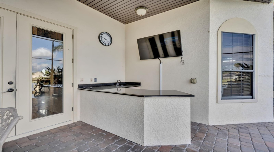 KISSIMMEE, Florida 34747, 9 Bedrooms Bedrooms, ,10 BathroomsBathrooms,Residential,For Sale,FORMOSA,0,MFRS5148635