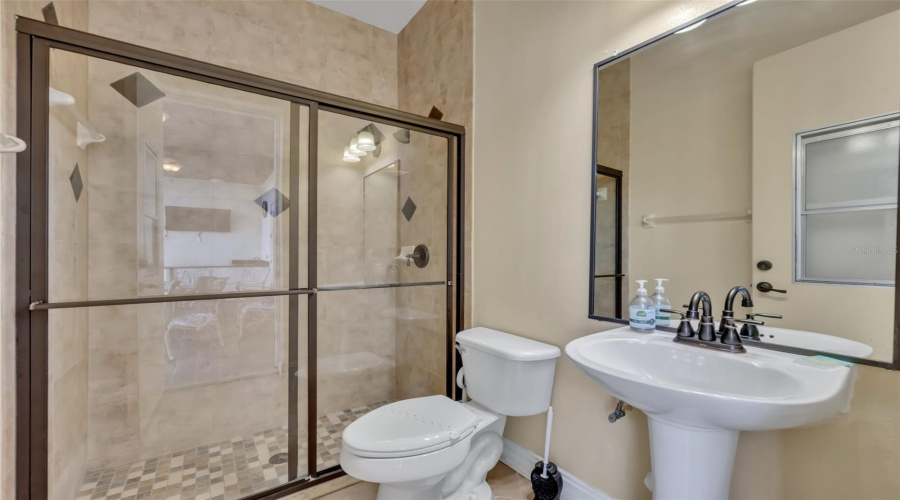KISSIMMEE, Florida 34747, 9 Bedrooms Bedrooms, ,10 BathroomsBathrooms,Residential,For Sale,FORMOSA,0,MFRS5148635