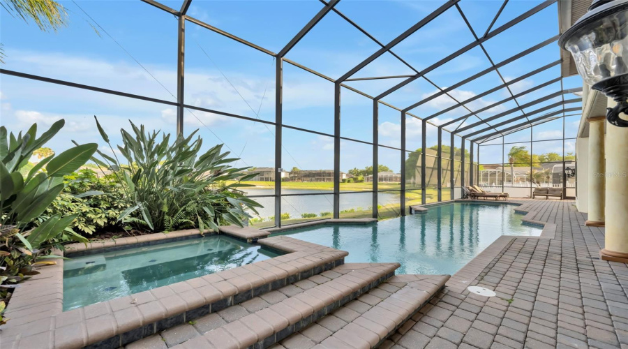 KISSIMMEE, Florida 34747, 9 Bedrooms Bedrooms, ,10 BathroomsBathrooms,Residential,For Sale,FORMOSA,0,MFRS5148635