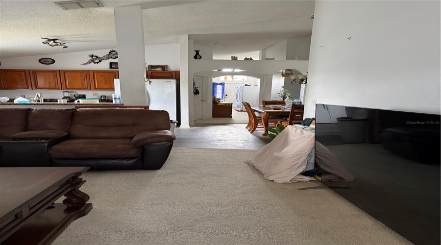 KISSIMMEE, Florida 34746, 4 Bedrooms Bedrooms, ,2 BathroomsBathrooms,Residential,For Sale,EAGLE POINTE,0,MFRS5148539