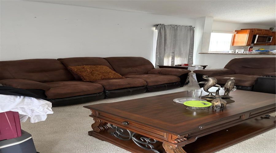 KISSIMMEE, Florida 34746, 4 Bedrooms Bedrooms, ,2 BathroomsBathrooms,Residential,For Sale,EAGLE POINTE,0,MFRS5148539