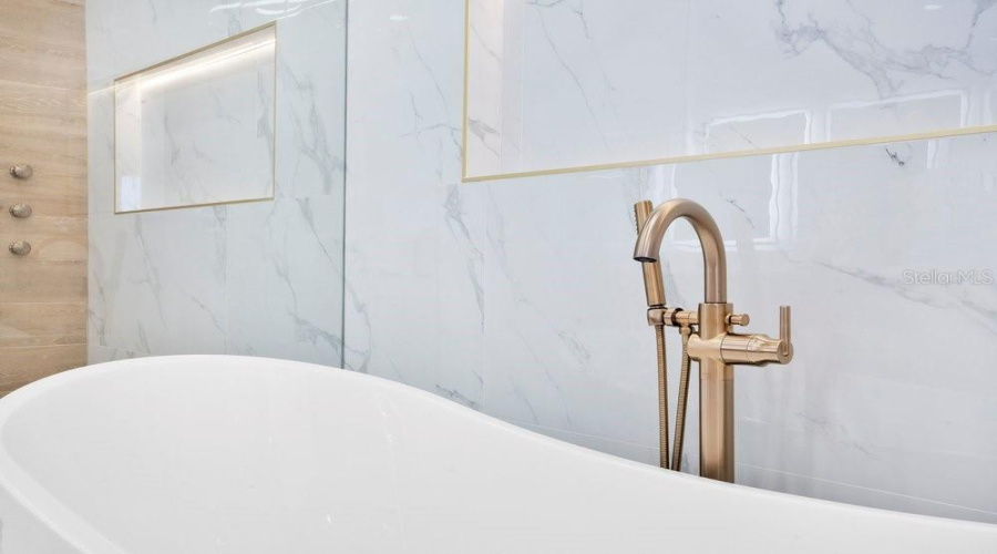 ORLANDO, Florida 32836, 5 Bedrooms Bedrooms, ,5 BathroomsBathrooms,Residential,For Sale,FIRENZE,0,MFRO6402107