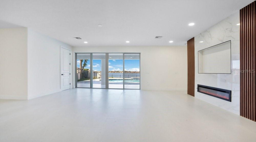 Lower Level Recreation /Flex Room