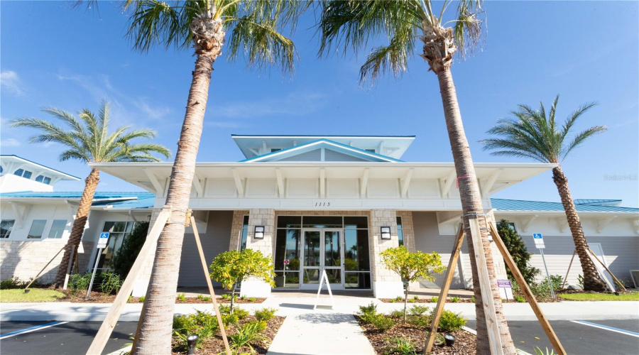 DAVENPORT, Florida 33897, 5 Bedrooms Bedrooms, ,4 BathroomsBathrooms,Residential,For Sale,KONA LANE,0,MFRO6402416