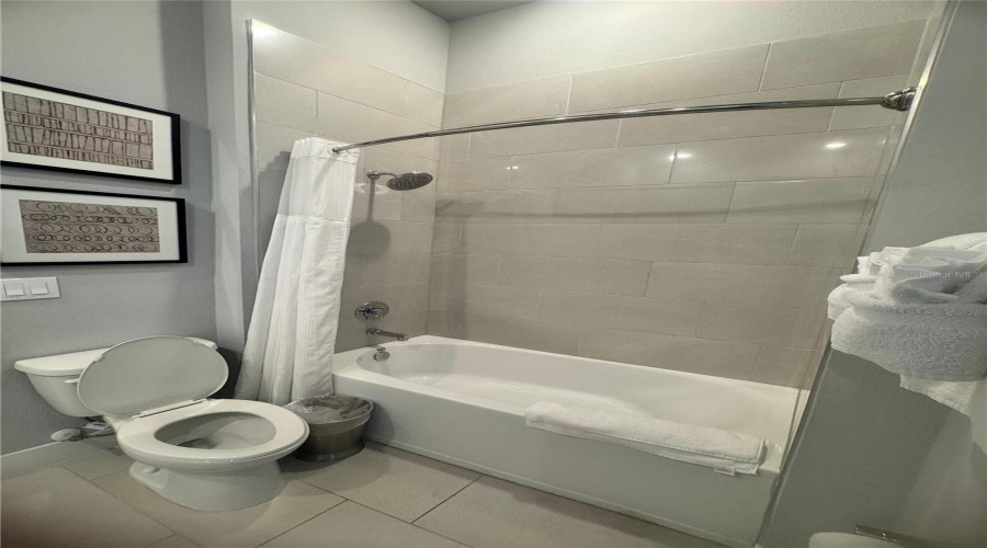 REUNION, Florida 34747, 5 Bedrooms Bedrooms, ,4 BathroomsBathrooms,Residential,For Sale,SANDY RIDGE,0,MFRO6402422