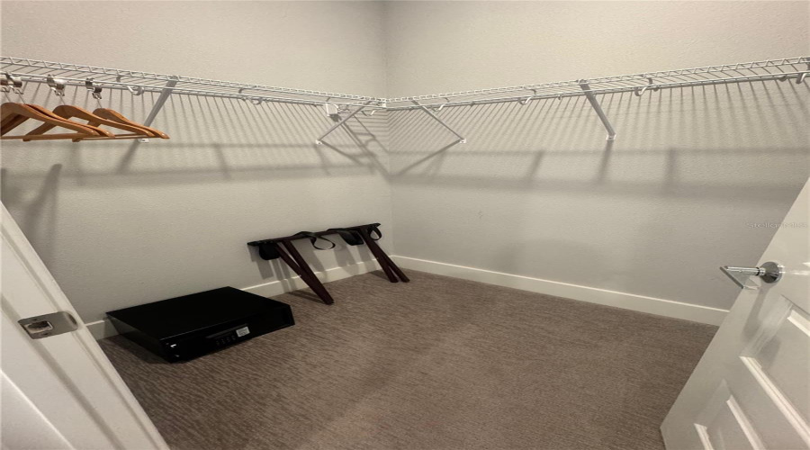 REUNION, Florida 34747, 5 Bedrooms Bedrooms, ,4 BathroomsBathrooms,Residential,For Sale,SANDY RIDGE,0,MFRO6402422