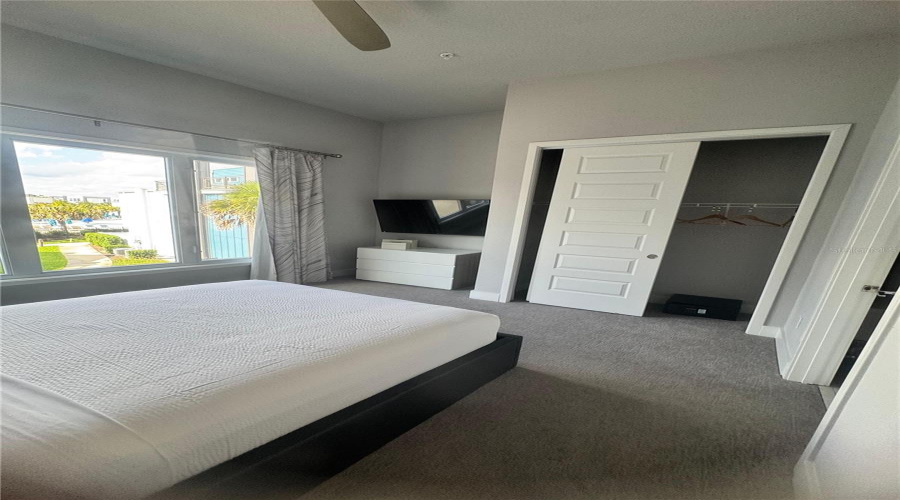 REUNION, Florida 34747, 5 Bedrooms Bedrooms, ,4 BathroomsBathrooms,Residential,For Sale,SANDY RIDGE,0,MFRO6402422