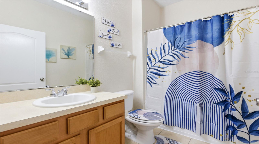 KISSIMMEE, Florida 34746, 5 Bedrooms Bedrooms, ,3 BathroomsBathrooms,Residential,For Sale,CARAVELLE,0,MFRO6402472