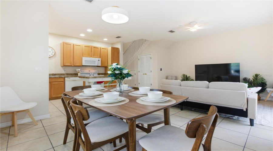 KISSIMMEE, Florida 34746, 5 Bedrooms Bedrooms, ,3 BathroomsBathrooms,Residential,For Sale,CARAVELLE,0,MFRO6402472