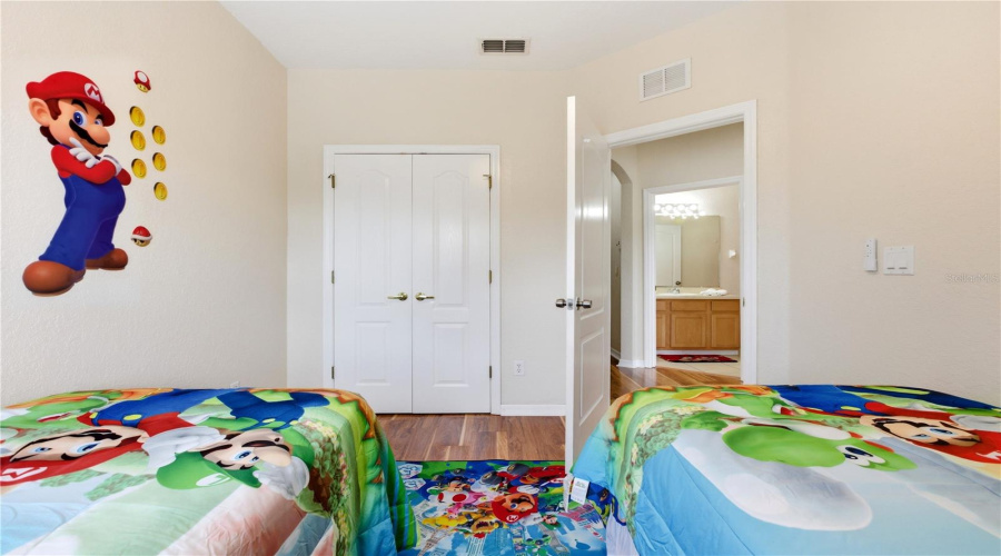 KISSIMMEE, Florida 34746, 5 Bedrooms Bedrooms, ,3 BathroomsBathrooms,Residential,For Sale,CARAVELLE,0,MFRO6402472