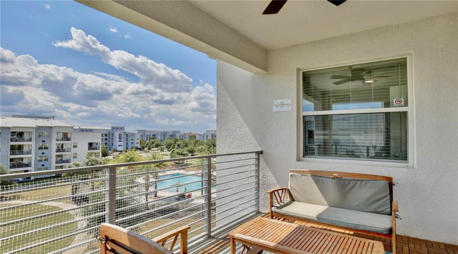 KISSIMMEE, Florida 34746, 2 Bedrooms Bedrooms, ,2 BathroomsBathrooms,Residential,For Sale,PARADOX,0,MFRO6401403