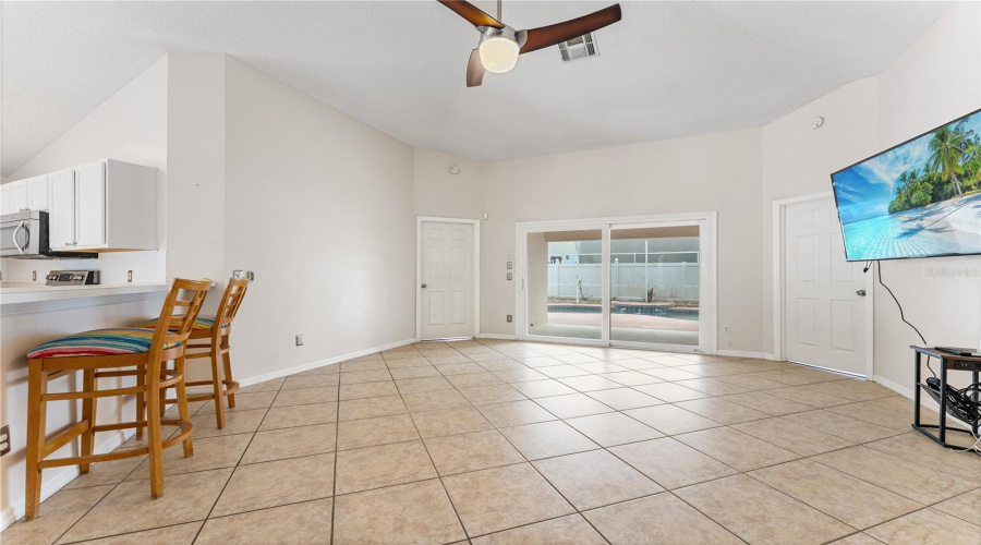 DAVENPORT, Florida 33897, 4 Bedrooms Bedrooms, ,3 BathroomsBathrooms,Residential,For Sale,PINE CONE,0,MFRO6398057