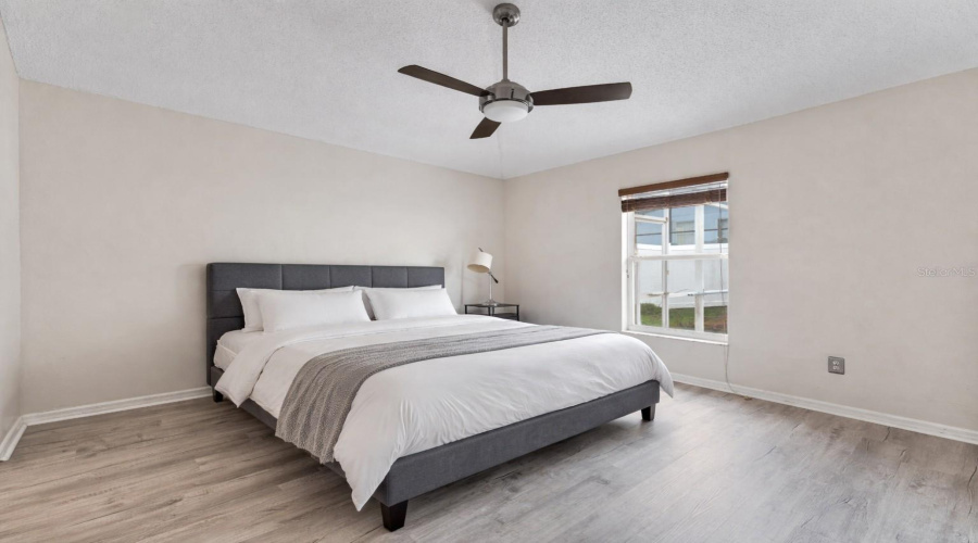 DAVENPORT, Florida 33897, 4 Bedrooms Bedrooms, ,3 BathroomsBathrooms,Residential,For Sale,PINE CONE,0,MFRO6398057