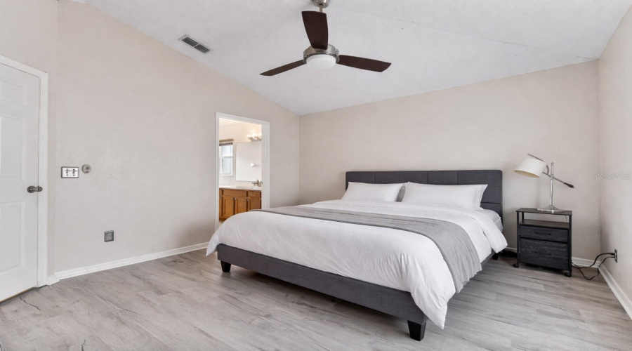 Primary bedroom with en suite bathroom
