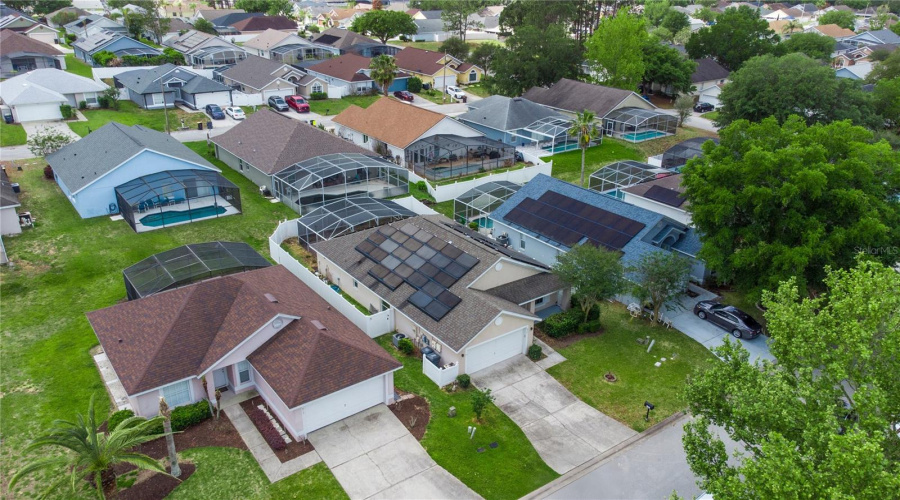 DAVENPORT, Florida 33897, 4 Bedrooms Bedrooms, ,3 BathroomsBathrooms,Residential,For Sale,PINE CONE,0,MFRO6398057