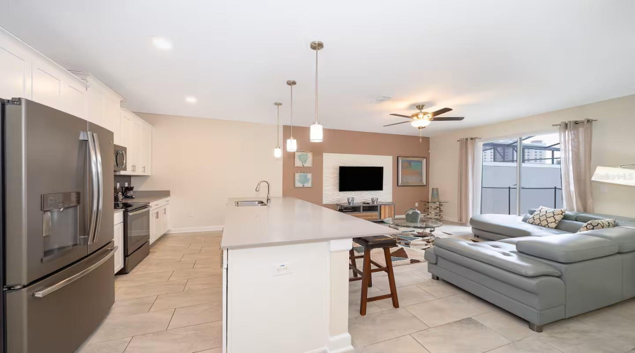 KISSIMMEE, Florida 34746, 4 Bedrooms Bedrooms, ,3 BathroomsBathrooms,Residential,For Sale,WINDERMERE,0,MFRS5137322