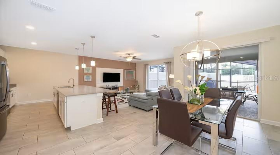 KISSIMMEE, Florida 34746, 4 Bedrooms Bedrooms, ,3 BathroomsBathrooms,Residential,For Sale,WINDERMERE,0,MFRS5137322